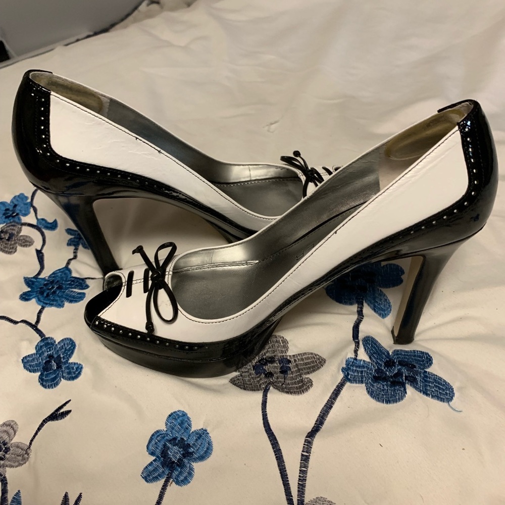 Marc Fisher pumps